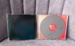 WANESSA- MAE STORN CD ALBÜM . CD'DE ÇOK HAFİF BİR ÇİZİK VAR. ONUN DIŞINDA KONDİSYON YÜKSEK KOLEKSİYONLUK NADİR