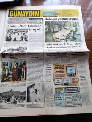 Günaydın Gazetesi - 6 Aralık 1977 - Bülent Ecevit Milliyetçi Cepheyi Vatandaşlarla Anlatıyor - Bülent Ecevit Bu Hükümetten Ben de Sizde Çok Şikayetçiyiz Dedi - Bülent Ecevit'e Atılan Taş Ali Topuz'a Rastladı - İstanbul Belediyesi Boğaz Köprüsü'nün Elde Ettiği Gelirden Hisse İstiyor - Aytekin Kotil - Bülent Ersoy Bir Süre Sahneye Çıkamayacak - Urfa'da Olay Çıkaran 80 Ülkücü Mahkemeye Sevk Edildi - Eski Jet Bakan Vedat Ali Özkan Dün Devrek'te Toprağa Verildi - Hafiyesi Mahmut Karikatür - Erbakan'ın Hac Ve Irak Seferi Röportaj Ertuğrul Akbay Yazı Dizisi - Kuzeyin Refah Ülkesi Danimarka'da Türkler Röportaj Gündüz Serdengeçti - Güzin Abla Köşesi - Tefeciler Dizisi - Tefeciler'in Alex'ini Ünlü Aktör Kirk Douglas Canlandırıyor Fotoğraf - İngilizlerin Bol Soyunan Yıldızı Joan Collins Avril'i Oynuyor Fotoğraf - Adana Çakıl Gazinosu Sunar Kenan Temiz - Urfa Turist Pavyon Sevim Candaner - TV Yıldızlarını Seçiyoruz - Samsun'da İtalyan Katolik Kilisesinin Yıktırılması Durduruldu - Erol Evgin Foto