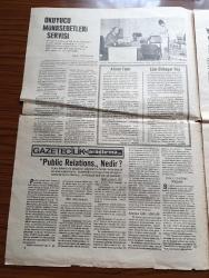 Hürriyet Gazetesi - 1967 - Temyiz Ticaret Dairesi Başkanı Sıtkı Akyazgan'ın Tekzibini İstanbul 3. Asliye Ceza Mahkemesi Yersiz Buldu Türkiye'de Hakimler Var Yazan Necati Zincirkıran - 13 Gazetede Çıkan Gol Fotoğrafı - Abidin Behpur ve Yüksel Kasapbaşı Ödülleri Verildi - Gazetecilik Ve Araştırma Yazan Esin Bilbaşar Rey - Sosyal Yönümüz Yardım Sandığı Ve Çalışanlar - Merkur Gazetesinin Rotatifi Saatte 42.000 Tur Yapabiliyor - HÜRDAĞITIM Sayesinde Aynı Günde 55 İlde Birden Okunan Gazete Hürriyet - HÜRDAĞITIM'ın Genç Müdürü Ali Ünlü Görevi Başında Fotoğraf - Gazetenin Dağıtım Şeması - Son Altı Yıl İçinde Eşine Rastlanmamış Bir Saray Devrimi Geçiren Los Angeles Times - The Los Angeles Times Gazetesinin 39 Yaşındaki Sahibi Otis Chandler Fotoğraf - Times Mirror Şirketinin Sahip Oldukları - Kardeş Gazete Son - İstanbul'da Krallar Gibi 5 Gün 5 Gece Programında SON'un Talihli Okuyucuları Bir De Ünlü Vefa Bozacısına Uğradı - Son Gazetesinin Talihlileri  Maksimde - Gönül Yazar Şarkı Söylerken Foto
