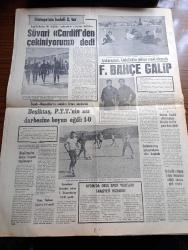 Babıalide Sabah Gazetesi - 24 Kasım 1969 - Hızla Uzayda Seyreden Apollo 12 Bugün Pasifik'e İniyor - Foto Macit Etken Bulgar Casusunu Yıllarca Oyaladı - EAS'da Grevci İşçiler Direnme Kararı Aldılar - Nusret Tuna Celal Bayar Senatörlük Hakkını Kazanmıştır Dedi - Aylak Hayri Çizen Vehip Sinan - Kayseri'de İlk Defa Olarak İki Şerefeli Minare Yapıldı - Kıbrıs Meselesi Yazan Münevver Ayaşlı - Turnayı Gözünden Yazan Günvar Otmanbölük - Aytaşı Moskova'da Sergileniyor - Vietnam'da Katliam Yalanlandı - Bücür Ve Uçan Halısı Karikatür - Hepşenler Karikatür - Peygamberimizin Seçtiği Ve Sevdiği Dört Büyük Halife Yazan İhsan Uzungüngör Yazı Dizisi - Selçuk Sultan'ı Geliyor Yazan S. Asaf Önen Yazı Dizisi - Yabancılara Göre Müslüman Türkler Yazı Dizisi - İstanbul'da Demirperde Yazan Hikmet Enveroğlu Yazı Dizisi - Feyz Ve Esrar Hazinesi Yazan Seyyid Abdülkadir Geylani Yazı Dizisi - 11 Ayın Sultanı Ramazan Köşesi - Ankaragücü Abdullah'ın Golüne Mani Olamadı Fenerbahçe Galip -  Göztepe Teknik Direktörü