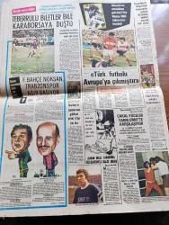 Halk'a Ve Olaylara Tercüman Gazetesi - 6 Ocak 1978 - Cumhurbaşkanı Fahri Korutürk Bülent Ecevit'in Listesini Onayladı - Hükümet Kuruldu - Faruk Sükan - Tuncay Mataracı - Ziya Müezzinoğlu - Deniz Baykal - Ahmet Taner Kışlalı - Herkese Bir Bakanlık Yazan Nazlı Ilıcak Köşe Yazısı - Yamalı Bohça Yazan Ahmet Kabaklı Köşe Yazısı - ABD Para Borsalarına Müdahale Edecek - Ecevit Hükümetinde 10 Bağımsız 2 Cumhuriyetçi Güven Partili 1 DP'li ve 22 CHP'li Bakan Var - Şahinbey Ve Karayılan Foto Roman - Enver Sedat Filistinlilerden Kral Hüseyin'i Lider Olarak Tanımalarını İstedi - Bir Hükümet Böyle Düştü Yazan Mehmet Muhsinoğlu Yazı Dizisi - Karl Marx Bir Burjuvaydı Yazan Françoise P. Levy Yazı Dizisi - Malkoçoğlu Yazan Ve Çizen Ayhan Başoğlu - Türkiye Liglerinde Deplasman Kurbanı Bir Takım Daha Var Erzurumspor - Trabzonspor Kampa Girdi - Süha Akçay Harp Değil Maç Yapacağız Dedi - Fenerbahçe Noksan Trabzonspor Ağır Basıyor - Mehmet Çakal Ve Kadir Yüceler Boks Maçı - Eczacıbaşı Voleybol Takımı