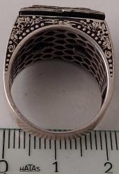 OSMANLI SON DÖNEM KIRMIZI KRİSTAL TAŞLI OSMANLI TUĞRALI MOTİFLİ ORİJİNAL SARI AKSAMLAR ALTIN KAPLAMA MUHTEŞEM GÜMÜŞ YÜZÜK 1LLL2RR ÇOK NADİR