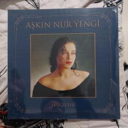 AŞKIN NUR YENGİ sevgiliye lp plak ambalajında ilk baskı