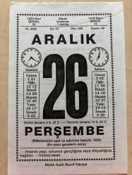 26 ARALIK 2002 - TAKVİM YAPRAĞI - DOĞUM GÜNÜ HEDİYESİ - BÜYÜK SAATLİ MAARİF TAKVİMİ - THOMAS MANN - HAŞİM NEZİHİ OKAY - MENEMEN'DE KUBİLAY ANITI AÇILDI - ANTİK TRUVA KENTİNİ BULAN ALMAN HEİNRİCH SCHLİEMANN ÖLDÜ - RADYUM ELEMENTİ KEŞFEDİLDİ -