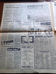 Hürriyet Gazetesi - 2 Haziran 1960 - Sabık Demokrat Parti Mebuslarının Hepsi Muhafaza Altına Alınıyor - Devlet Ve Hükümet Başkanı Cemal Gürsel Dün Gençlere Hitap Etti - İstanbul Valisi Ethem Yetkiner 2 Ayda Bankalardan 300 Bin Lira Çekmiş Mükerrem Sarol'un Da 2 Otomobili Ele Geçti - İntihar Eden Tokyo Elçisi Süreyya Anderiman İle Alakalı Tahkikat Açıldı - Sabık Uşak Valisi İlhan Engin - Topkapı Hadiseleri İle Alakalı Dava Düştü - Celal Bayar'ın Elçi Oğlu Turgut Bayar Ne Olacak - Konya Köylerine Uçakla Gazete Atılacak - Askeri Ortaokul Bandosu Kadıköy'lüleri Coşturdu - İsmet İnönü Ordunun İnkılap Hareketini Övüyor - İsimsiz Kadın Aşk Ve His Romanı Yazan Theresa Drake Yazı Dizisi - Dedektif Nik'in Maceraları Çizgi Roman - İstanbul Sinema Programı - Kalp Aldanmaz Aşk Ve Macera Romanı Çizen Faruk Geç - Allah Çocukları Unuttu Yazan Oya Baydar - İzmir Hürriyet Mücadelesine Nasıl Katılmıştı - Hürrem Sultan Yazan Feridun Fazıl Tülbentçi Yazı Dizisi - Topkapı Hadiselerinden Fotoğraflar