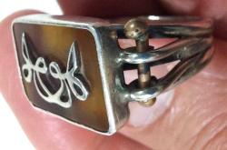 OSMANLI SON DÖNEM KATALİN TAŞLI MÜTHİŞ HARİKA MOTİFLİ ORİJİNAL SANATSAL MUHTEŞEM GÜMÜŞ YÜZÜK 3WW1R ÇOK NADİR