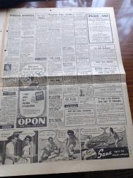 Hürriyet Gazetesi - 7 Eylül 1961 - Sovyet Rusya ve Bütün Peykleri İçin Ticari Abluka - Anlaşma Olursa NATO Memleketlerine Doğu Bloğu İle Alışverişin Kesecekler - Osman Bölükbaşı Yorgunmuş - Arzu Eden Yedeksubay Öğretmen Asil Olarak Çalışacak - Amerikalı Komutanlar Cemal Gürsel'i Ziyaret Etti Fotoğraf - Emekli Subayların Derneği Kapatıldı - Türk Basın Andlaşması Dün Ankara'da İmzalandı - Hürriyeti Seçen Bulgar Gençleri - Yol Orada Bitmişti Aşk Romanı Yazan A.S. Turnboll Yazı Dizisi - Dedektif Nik'in Maceraları Çizgi Roman - Hilton'un İlave İnşaatı 2,5 Sene Sonra Bitecek - Cansız Maddeden Canlı Varlık Yaratacaklar - Sevilen Unutmaz Aşk Ve Macera Romanı Çizen Faruk Geç - Paris'te Helene April İsmindeki Küçük Bir Yıldız Gazinoda Banyo Yaparak Meşhur Oldu Fotoğraf - Vefa Gitti Fenerbahçe Ve Galatasaray Bugün Çalışıyor - Fatoş Çizgi Roman - Rusya'da Futbolcuların Galibiyet Sonunda İçki İçmeleri Yasak Edildi - Voleybolcu Şevket Güventürk Ceza Heyetine Verildi - 15 17 Eylül Balkan Şampiyonası