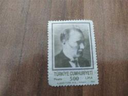 Türk Pulu - Turkish Stamp - Postadan Geçmiş Pul Filateli -  ATATÜRK TEMALI PUL, 500 LİRA - Türkiye Cumhuriyeti -