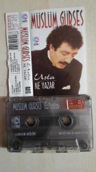 MÜSLÜM GÜRSES  USTA NE YAZAR CAM BASKI