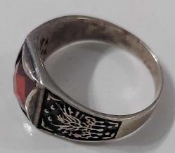 OSMANLI SON DÖNEM KIRMIZI OCTAGON KRİSTAL TAŞLI OSMANLI TUĞRALI MOTİFLİ ORİJİNAL MUHTEŞEM GÜMÜŞ YÜZÜK 1ÇÇ2VV ÇOK NADİR