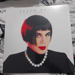 Sezen aksu lp plak ambalajında biraz pop biraz Sezen