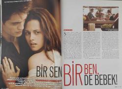 SABAH DERGİ GRUBU-SİNEMA DERGİSİ-POPÜLER SİNEMA DERGİSİ-6 TL-2011-SAYI:11-KASIM-ZIRVEYE GIDEN YOL'UN EKIBI FILMI ANLATIYOR-EVAN RACHEL WOOD-PHILIP S.HOFFMAN-PAUL GIAMATTI-MARISA TOMEI-AYIN OYUNCUSU-MICHAEL FASSBENDER-OLAY YARATAN FILMLER-BIR ULUSUN DOĞUŞU-DAVID CRONENBERG-YENI FILMIYLE ILIŞKILI VE PSIKANALIZ ÜZERINE KONUŞTU-TENTEN'IN MACERALARI-STEVEN SPIELBERG VE PETER JACKSON SUNAR-YAKIN PLANDAKILER-ALACAKARANLIK EFSANESI:ŞAFAK VAKTI BÖLÜM1-HAYAT AĞACI-CELAL TAN VE AILESININ AŞIRI ACIKLI HIKAYESİ-DEDEMIN INSANLARI-GELECEK UZUN SÜRER-BENI UNUTMA-KIZGIN ÇÖLLERDEN AÇIK DENIZLERE-SADECE TUTKU DUYDUĞUM ŞEYLERE SADIK KALIYORUM-BİR SEN BİR BEN BİR DE BEBEK-GEÇMİŞ ZAMAN OLUR KI-VAROLUŞUN EPİK ŞÖLENI-AKLIM ŞEYTANLIKTA-SEN DE MI BRÜTÜS-UNUTMAMAK VE UNUTTURMAMAK İÇİN-DUYGUNUN PEŞİNDEN YÜRÜDÜK-DOSYA-OLAY YARATAN FILMLER 1-SINEMA ÇIKIŞI-TÜRKÜ TURAN-YEŞILÇAM KLASIKLERI-SENEDE BİR GÜN-KULT FILMLERI-DETOUR-ÖZEL SEANS-DVD REHBER-