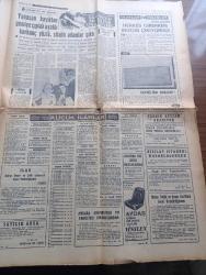 Milliyet Gazetesi - 20 Ocak 1968 - Televizyon Şebekesi Gelecek Yıl Kuruluyor - Devlet Otoritesi İle Alay Edenler 2 Yazan Abdi İpekçi Köşe Yazısı - Kalp Naklinde Bir Engel Daha Aşılıyor Organ Reddini Bir Önleyici Bir Usul Bulundu - Boğaz Köprüsü Projesini İngiliz Firma Yapacak - Boraksı Etibank'ın İşletmesi İstendi - Orhan Kemal'in Yalova Kaymakamı Piyesi Ulvi Uraz'ın Tiyatrosunda Büyük Bir Başarı Kazandı - Sülün Osman Şarkıcılığa Karar Verdi - Alptekin Viyana Delisi Yazan Ahmet Kozanoğlu Çizen Abdullah Turhan - Abdülcanbaz'ın Maceraları Çizen Turhan Selçuk - Sokaklardan Bir Kız Yazan Orhan Kemal Yazı Dizisi - Çağın En Büyük Cinayetleri Yazan Kurt Singer Yazı Dizisi - Karagöz Armağanı 1968 - İstanbul'un İlginç Gece Kulüplerinden Viski A Go Go Fotoğraf - Durul Gence - Dormen Sanatçıları Büyük Kaza Atlattı - Ahmet Berman'a Sessiz Jübile - Can Bartu'nun İtalya'da Ameliyat Oluşu Senatoda Tartışıldı - Ankaragücü Trafik Kazası Geçirdi - Beşiktaş Stadı 30.000 Kişi Olacak - Muhammed Ali Clay
