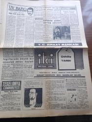 Dünya Gazetesi - 14 Mart 1961 - Kuyruk Deyip Te Geçmeyin Yazan Falih Rıfkı Atay Köşe Yazısı - Karşılama Ve Uğurlamalar Yasak - Masraflı Açılış Ve Temel Atma Törenleri De Yapılmayacak - Turan Emeksiz'in Cesedinden Çıkarılan Kurşun Değiştirilmiş - Kerkük'te Türklere Saldırıldı - Siyasi Faaliyetlere İzin Duruşma Bitince - Din İşlerinde Islahat Şimdi Yapılmalıdır - Beyazıt Meydanı İçin Bir Plan Daha - La Dolce Vita Yazan Lo Duca Yazı Dizisi - Uy Babo Karakışda Doğudan Gezi Notları Yazı Ve Fotoğraflar Fikret Otyam Yazı Dizisi - Tekelonya Cumhuriyeti Yazan Bedii Faik Yazı Dizisi - Memleket Sevgisi İle Bir Foto Montaj Vücut Gina Lollobrigida Baş Lydia Arepina'nın - Belinda Lee Roma'da İlgi Çekmek Peşinde Fotoğraf - DR. Çat Çizen Bozz- Roy Rogers Çizgi Roman - Burç Falı - Beşiktaş ve Galatasaray Büyük Maça Hazırlanıyor - Türkiye Basketbol Şampiyonası Yarın Akşam Başlıyor - Feriköy Hakem Muvahhit Afir'i Mahkemeye Verdi - Fenerbahçe Kulübü Sözcüsü Faruk Ilgaz Hakemleri İtham Etti - Spor Toto