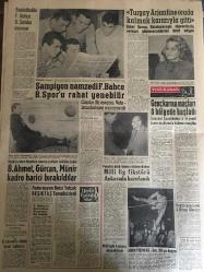 YENİ SABAH GAZETESİ 7 ŞUBAT 1959 YIL :21 SAYI :7160--Karamanlis Yeni Sabah a Beyanat Verdi --Zamlar Meclis de sert tartışmalara yol açtı---CHP istimlak için meclis den tahkikat istedi ---B.Almanya  mali yardımı kesmediğini açıkladı ---Dünkü kazalarda on altı kişi can verdi ---Kırşehir şilepi Samsun da yanıyor --İki müthiş haber :Siyavuşvil ---İstanbul Rehberi ---Dz.Bankası ile liman kontrol dairesi arasında ihtilaf çıktı ---Tops ithal edilirse yapağı elde kalacak --Çankırı cezaevinde büyük bir arbede ---Sinema :Kader Böyle İstiyordu ,Sevmek Günah Mı ?----Basketbolda Fenerbahçe D.Şafaka Oynuyor ---Şampiyon namzedi Fenerbahçe B.Spor u rahat yenebilir --Genç karma maçları 8 bölgede başladı ---B.Ahmet ,Gürcan ,Münir kadro harici bırakıldılar ---Turgay Arjantin e orada kalmak kararıyla gitti --Askeri üsler hususunda anlaşmaya varılıyor --