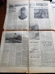 Cumhuriyet Gazetesi - 11 Eylül 1964 - Adalet Partisinde Başkanlık Meselesi Yazan Ecvet Güresin Köşe Yazısı - Abluka Yüzünden Kıbrıslı Türkleri Düştükleri Güç Durumdan Kurtarmak İçin Erenköy'e İhtiyaç Maddesi Çıkaracağız - Dışişleri Bakanı Feridun Cemal Erkin İttifakları Gözden Geçirme Konusunda Dikkatli Olmak Lazım Dedi - Kıbrıs'ta Türkler Arasında Gıdasızlıktan Salgın Hastalık Başgösterdi - Adalet Partisi Milletvekili Mahmut Rıza Bertan Bir Kazada Vefat Etti - Bir Acı Şarkı Yazan Cronin Yazı Dizisi - Bay Oscar Karikatür - İngiliz Sovyet Kredi Anlaşması Amerikada İyi Karşılanmadı - Paris'in Kralı Çizgi Roman - Perde Aralığından Yazan Nadir Nadi Köşe Yazısı - 200 Dolarla 40 Gün Avrupa Derleyen Haluk Durukal Yazı Dizisi - Rize Çayı - İşgalden Kurtuluşa İzmir'in Kanlı Günleri Yazan Doktor Şükrü Pamirtan Yazı Dizisi - Başkan Ulvi Yenal Galatasaray'ın Magdeburg'la Rövanş Maçı İçin Temkinli Konuştu - Panathinaikos AEK İdarecileri Politika İle Uğraşmıyoruz - Fenerbahçe Gençlerbirliği Maçı