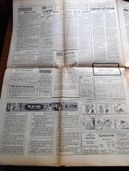 Cumhuriyet Gazetesi - 18 Eylül 1964 - Güvenlik Konseyi Kıbrıs İhtilafını Görüşmeye Devam Etti - İçişleri Bakanı Orhan Öztrak Yunan Uyrukluların İkamet Süresi Uzatılamaz Ve Uzatılmayacaktır Dedi - Makarios Yunan Kralının Düğününe Siyaset Karıştırdı - Toprak Reformu Tasarısı Bu Hafta Bakanlar Kurulunda Görüşülecek - Azapkapı'da Yarım Yonca Şeklinde Geçit Yapılıyor - Adalet Bakanı Sedat Çumralı Siyasi Af Yok Ama Hasta Mahkumlar Bırakılabilir - Gözlük Ve Çizme Yazan İlhan Selçuk Köşe Yazısı - Bir Acı Şarkı Yazan Cronin Yazı Dizisi - Fidel Castro Batırılan İspanyol Gemisinin Sorumluluğunu Amerika'ya Yüklüyor - Bay Oscar Karikatür - Profesör Nimbüs'ün Maceraları Çizgi Roman  - Perde Aralığından Yazan Nadir Nadi Yazı Dizisi -  Balkan Melodileri Festivali - Türk Solisti Tülay German Fotoğraf- Hollanda'daki Maçtan Sonra Fenerbahçeliler Tartaklandı - Fenerbahçe Kulüp Başkanı İsmet Uluğ Maç Tekrarlanacak Dedi - Galatasaray Aufbau'yu Kupadan Silemedi 1 1 - Avrupa Şampiyon Kulüpler Kupa Galipleri