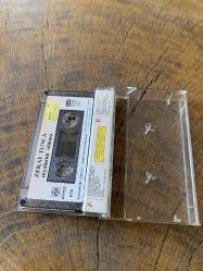 ZEKAİ TUNCA - RÜYALARIM OLMASA - KASET