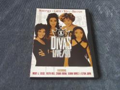 DIVAS LIVE 99 -WHITNEY /CHER /TINA /BRANDY-  ÇOK TEMİZ  MÜZİK DVDSİDİR.