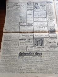 Cumhuriyet Gazetesi - 1 İkincikanun ( Ocak) 1941 -  Yeni Sene Kutlu Olsun - Kahraman Mehmetçikten Gençliğe Mektup - Bir Harb Yılından Diğer Bir Harp Yılına Yazanlar Yunus Nadi Köşe Yazısı - Bugün Merhum Maarif Vekili Necati'nin 12. Yıldönümüdür - Yılbaşı Piyangosu Çekildi - Roosevelt'in Hitabesi Her Yerde Sevinçle Karşılandı - Berlin Matbuatı Sükut Ediyor - Küçük Hikasy Bir Yılbaşı Hikayesi Yazan Hamdi Varoğlu - 1941 Yılına Girerken Hava Harblerine Bakış Yazan M.S. - Kızıl Vazo Yazan Peride Celal Yazı Dizisi - Durak Yerleri Yazan Burhan Felek Köşe Yazısı - Ömer Rıza Doğrul Köşe Yazısı - Merhametten Maraz Yazan Stefan Zweig Yazı Dizisi - Çemberlitaş Sinemasında Okyanus Bekçileri - Saray Sinemasında Günahkarlar - Alkazar Sineması - Kars Yeni Vali Muavini Raşid Demirtaş Fotoğraf - Türkiye Köylü İşçi Elbiseleri Toptan Satış Yeri - Marvin Fabrikası - Doktor Operatör Rahime Batu - Londra'nın Bombardımanı