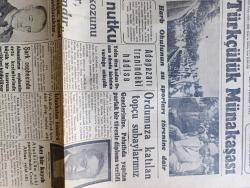 Cumhuriyet Gazetesi - 6 Temmuz 1943 - Avrupalılar Arasında Akrabalık Yazan Nadir Nadi Köşe Yazısı - Millet Meclisinde Türkçülük Münakaşası - Hariciye Vekili Numan Menemencioğlu'na Dedi Ki Bizim Türkçülüğümüz Bu Vatanın Sınırları İçine Girmiş Olan Türklere Aid Ve Münhasırdır -  Harb Okulunun Su Sporları Törenine Dair Fotoğraf - Mussolini'nin Nutku Düşman İstilâ Kozunu Oynayacaktır - Atatürk'ün Eski Yaverlerinden Cevad Abbas Vefat Etti - Leh Başvekili General Skorski Tayyaresi Kazaya Uğrayarak Kızı Ve Maiyeti İle Beraber Öldü - Selçuk Kız Sanat Mektebinde 68 Mezun Dün Parlak Merasimle Diploma Aldılar - Sadi Tek Tiyatrosu Bu Gece Muammer Karaca Birlikte Beyazıt Lale Bahçesi Ve Sinemasında - İbni Sina'nın Türklüğü Yazanlar Doktor Kemal Saraçoğlu - Büyük Milli Şefin Türk Sanatına Yeni Bir Hediyesi Yazan Yüksek Mimar Sedat Çetintaş - Bebek İstinye Yolunda İnşaat - Far Hasan Fare Zehiri - Bektaşi Fıkraları - Bugünkü Radyo Programı - Bulmaca - Borsa - Nihat Işık Radyo Saat Gramofon