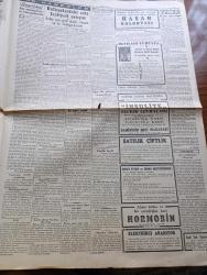 Cumhuriyet Gazetesi - 9 Temmuz 1943 - Eğer Bir Çıkarma Yapacaklarsa Yazan Nadir Nadi Köşe Yazısı - Milli Şef İsmet İnönü Merhum Doktor Refik Saydam'ın Kabrini Ziyaret Ettiler - Şarkta Muharebe Kızıştı - Bu Kadarı Rezalet Mersin'de Gelen Mete Vapurunda Külliyetli Kaçak Eşya Çıktı - Kopan Tünel Kayışı Tahlil Edilecek - Tramvay İdaresine Göre Kayışın Fennen Kopmaması Lazım Geliyordu O Halde Kaza Neden Oldu - İstanbul'a Bu Sene 78 Bin Ton Kömür Getirilecek - Ekmekler Dün Bozuk Çıktı - Askeri Vaziyet kürek Meydan Muharebesi Başladı Yazanlar Emekli General H. Emir Erkilet Yazı Dizisi - Atlatılan Felaketten Sonra Yeni Adapazarı Arifiyede Yapalım - Ali Canib Yöntem Profesör Oldu - Kadıköy Kızılay Hasanpaşa Dispanseri Menfaati İçin Emsalsiz Müsamere - Varlık Vergisi Tahsilatı - Köy Enstitülerine Gidecek Fakülte Talebeleri - Balkanlarda Çete Faaliyeti Artıyor - Hasan Kolonyası - Mücadele Ediyor Muyuz Yazan Burhan Felek Köşe Yazısı - Sarayburnu Park Gazinosunda Münir Nurettin Konseri Caz Ve Dans