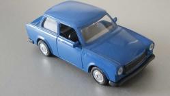 2000 YILI TRABANT 601-S NO:8677 KAPILARI VE BAGAJ AÇILIR METAL ARABA LASTİKLER KAUÇUK  1/43 SIFIR HİÇ  KULLANILMAMIŞ SERGİLENMEMİŞ KOLEKSİUON ÜRÜNÜ
