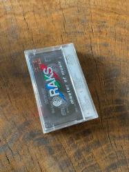 UMUDA EZGİ - GÜN IŞIMIŞ / AĞLAMA ARTIK BEBEK - KASET (JELATİNİNDE)