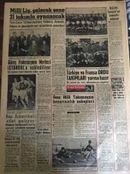 YENİ SABAH GAZETESİ 4 NİSAN 1959 YIL :21 SAYI :7216--Ankara sa 43 Bahai nin duruşmasına başlandı --CHP li Mebuslar Avrupa Konseyine Katılamıyorlar --Bugün NATO nun 10. yıldönümü kutlanıyor --Askerliğini  yapmayan Mebusun durumu dün Meclis de tartışıldı ---Dış borçlarımız 1 milyar 692 milyon ---Karagöz de elden gidiyor ! :Siyavuşgil --Karaborsayı önlemek için sıkı bir mücadele başladı --İstanbul Rehberi ---İhracatçılar primin artırılmasını istiyor ---Sinema :Altın Heykel ,Kadere Yolu --Milli lig ,gelecek sene 21 takımla oynanacak --Güreş Federasyonu Merkezi İstanbul a Naklediliyor ---Beş Amerikalı atlet geliyor ---Türkiye ve Fransa Ordu Takımları  yarına hazır --Genç Milli Takımımızın Başarısızlık Sebepleri ---Hilmi İsviçre ye transfer edecek ---Bolu yolunda dün üç vasıta çarpıştı --1000 işçiye iftar yemeği verilecek --Kerküklüler endişe içinde --CHP Meclisi İnönü nün riyasetinde toplandı --Hindistan Dalay Lamayı  kabul etti --
