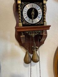 Antika hollanda günlük zincir kurmalı duvar saati