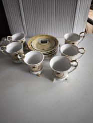 BAVARİAU FİNE QUALİTY JAPAN STYLE A.T.C DAMGALI KABE RESİMLİ Porselen Fincan Takımı 12 PARÇA AYAKLI ALTIN RENGİ VERMİYELİ