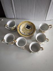 BAVARİAU FİNE QUALİTY JAPAN STYLE A.T.C DAMGALI KABE RESİMLİ Porselen Fincan Takımı 12 PARÇA AYAKLI ALTIN RENGİ VERMİYELİ