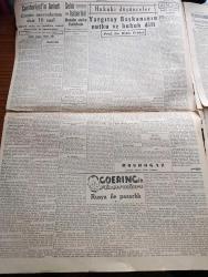 Cumhuriyet Gazetesi - 19 Eylül 1945 - İsmail Dümbü-Türk Arab Dostluğu Ve Elbirliği Köşe Yazısı - Irak Kralı Naibi Atatürk'ün Kabrine Dün Muhteşem Bir Çelenk Koydu Fotoğraf - Başbakanımız Şükrü Saracoğlu'nun Süvarisi - İstanbul Milletvekilleri Dün Fatih Halkevinde Halkın Şikayetlerini Dinliyorlar Fotoğraf - Rusya'nın İstekleri Molotov Eritrede Rusya'nın Menfaati Olduğunu Söylüyor - Ajax Kruvazöründe Dün Verilen Kokteyl Parti - İstanbul Halkı Limanımızdaki İngiliz Harb Gemilerini Geziyor - Cumhuriyet'in Anketi Günün Mevzularına Dair 10 Sual Anketi Yapan Fikret Adil - Goering'in Hatıraları Rusya İletişim Pazarlık Yazı Dizisi - Yargıtay Başkanının Nutku Ve Hukuk Dili Yazan Profesör Doktor Hıfzı Veldet Köşe Yazısı - Ciğer delen Yazan Safiye Erol Yazı Dizisi - İran Azerbaycanında Dikkate Değer Hareketler - Fil Ve Eşek Yazan Burhan Felek Köşe Yazısı - Mareşal Stalin'in Amerika'dan İsteyeceği Kredi - Sadi Tek Tiyatrosu Bu Gece Kadıköy Süreyya Sinemasında - Amcabey Ve Dilekler Çizen Cemal Nadir