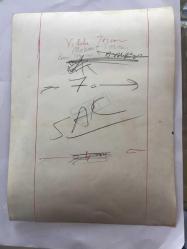 YILDIZ TEZCAN'IN ORİJİNAL 2'Lİ FOTOĞRAF SETİ,  24 x 18 cm  ve 18 x 12 cm EBADINDA 2 ADET FOTOĞRAF - YILDIZ TEZCAN'IN EŞİ MAHMUT TEZCAN ve OĞLU ÖMER TEZCAN İLE BİRLİKTEYKEN ÇEKİLMİŞ 2 FARKLI FOTOĞRAFI