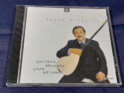 NEŞET ERTAŞ GARİBİN DÜNYADA YÜZÜ GÜLMEZ MÜZİK CD (SIFIR)