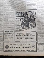 Cumhuriyet Gazetesi - 25 Nisan 1946 - İran Hakkında Verilen Karar Yazan Nadir Nadi Köşe Yazısı - Dörtler Toplantısı Bugün Başlıyor - Dünkü Seçimden Bir İntiba Ve İstanbul'un Yeni Milletvekili Yahya Kemal Beyatlı Fotoğraf - Konseyde İspanya İşinin Görüşülmesi Geri Bırakıldı - Cumhurreisimiz İsmet İnönü Çocuklarla Beraber Fotoğraf - Nişantaşı Kız Orta Okulu'nun Tertip Ettiği Spor Bayramı Fotoğraf - Mussolini'nin Cesedini Solcular Kaçırmış - Bergamada Gizli Ayin Yapılan Şeyh - Çocuk Esirgeme Kurumu Vilayet Merkezinin Balosu - Emile Zola Toprak Remzi Kitabevinde - Rüyalı Kadın Bu Akşam Lale Ve Ar Sinemasında - Sonsuz Panayır Yazan Halide Edip Adıvar Yazı Dizisi - İtalya'da Komünistlere Bir İhtar - Sürek Avı Renkli Karikatür Çizen Cemal Nadir - Bugünkü Radyo Programı - Borsa - Missouri Gazinosu