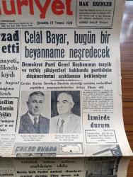 Cumhuriyet Gazetesi - 10 Temmuz 1946 - Başbakan'ın İlk Seçim Nutku Yazan Abidin Daver Köşe Yazısı - Ankara Valisi Nevzad Tandoğan İntihar Etti - Celal Bayar Bugün Bir Beyanname Neşredecek - Nevzad Tandoğan'ın Son Sözleri Ve Son Dakikaları - Mersin'de Demokratları Tehdit Eden Adam Mahkum Oldu - İstanbul'da Dünkü Seçim Faaliyeti - İzmir'de Seçim Faaliyeti - Cemal Nadir Karikatür - Paris'te Gördüklerim Yazan Muhsin Ertuğrul - Mareşal Fevzi Çakmak Yazan Kemal Salih Sel - Darüşşafaka Mezunlarını Cemiyeti Mehtab Gezisi Yüksek Sanatkar Hamiyet Yüceses - Sonsuz Panayır Yazan Halide Edip Adıvar - Süheyla Bedriye Revü Topluluğu - Sadi Tek Tiyatrosu - Poker Play Traş Bıçağı - Caddebostan Ayten Gazinosunda Bu Akşam Münir Nurettin Konseri - Bugünkü Radyo Programı - Bulmaca - Disk Lastikleri - Ziraat Bankası - Zeki Can Çil İlacı - Garanti Bankası - Cevdet Kerim İncedayı - Çaldaris Londra'da Yunan Kralı Jorj İle Uzun Bir Görüşme Yaptı