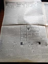 Cumhuriyet Gazetesi - 22 Temmuz 1946 - Yurdda Dün Yapılan Seçimlerin Kati Neticesi Ancak Bugün Anlaşılabilecek - Seçim Bütün Memlekette Sükun İçinde Yapıldı - Şark Vilayetleriyle Giresun Trabzon Aydın ve Muğla'da Halk Partisi Ekseriyette - İstanbul'da Kim Kazandı Demokrat Parti Reylerin Yüzde Seksenini Aldığını Bildiriyor - Samsun'da Demokratlar Bayram Yapıyorlar - Ankara'da Seçim Günü Nasıl Geçti - İstanbul Vali Ve Belediye Reisi Lütfi Kırdar Nişantaşında Reyini Atıyor Fotoğraf- Batman Köprüsü Ve Türk Petrolü Yazan İsmail Habib Sevük - Tek Demokrasi Ve İki Türlü Adalet - En Güzel Çocuk Romanı Bana Bak Çıktı - Vatan Vapuru Ege'de Battı - Ankara'da Seçim Günü Nasıl Geçti - Amcabey Ve Afişleri Çizen Cemal Nadir - Ulus Başyazarı Falih Rıfkı Atay Seçim Defterinde İsmini Bulamadı - Bir Harbin Hikayelerinden Hizmetçi Saltanatı Çeviren İbrahim Hoyi - Düzcede Seçimi Demokrat Parti Kazandı - Bugünkü Radyo Programı - Çapamarka - Nevrozin - Nesrin Losyonları - Bulmaca - Kibar Traş Sabunu