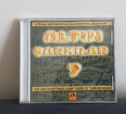TÜRK MÜZİĞİNDE UNUTULMAYAN ALTIN ŞARKILAR-7 CD ALBÜM.  CD KONDİSYON YÜKSEK. KABI BİRAZ KIRIK. DEĞİŞTİREBİLİRİM. KOLEKSİYONLUK