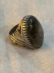 Labradorit taşlı gümüş yüzük