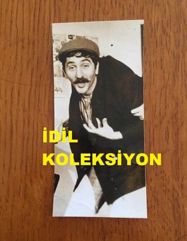 Ikki ayol va bir erkakning porno surati