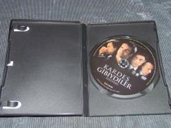 KARDEŞ GİBİYDİLER - SLEEPERS - SIFIR AYARINDA  ÇOK TEMİZ DVD FİLM