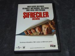 ŞİFRECİLER - SNEAKERS - SIFIR AYARINDA  ÇOK TEMİZ DVD FİLM