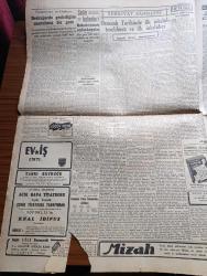 Cumhuriyet Gazetesi - 7 Ağustos 1947 - Memur Kadroları Ve Devletçilik Yazan Nadir Nadi Köşe Yazısı - İngiliz Başbakanı Attlee'nin İngiltere'deki Buhrana Dair Demeci - Sekiz Gazetecinin İzmir'de Muhakemelerine Başlandı - Refik Şevket İnce - Osman Kapani - 3000 Kişilik Bir Slav Çetesi Yunan Arazisinde - Ulaştırma Bakanı Şükrü Koçak - İstanbul Rıhtımlarında Mal Koyacak Yer Kalmadı - Yahudi Cemaati Yahudi Ajansına Da Protesto Telgrafı Yolladı - Doğu İllerinin Kalkınması İçin Rapor - Osmanlı Tarihinde İlk İnkılap Teşebbüsü Ve İlk İnkılapçı Hasan İsmail Hami Danişmend - Şair Mehmet Emin Yurdakul'un Mezarı Yapılıyor - Yabancı Kadın Yazan Ahmed Hidayet Reel Yazı Dizisi - Bu Akşam Çiftesaraylar Bahçesinde Ahmed Yatman Hamiyet Yüceses Safiye Ayla Ve Mustafa Çağlar - Ayda Sönmez Ve İsmail Dümbüllü Beyazparkta - Koç Ticaret U.S. Royal Lastik - Oxford Keskin Ağızlı Traş Bıçağı - Yüz Yetmiş Yıllık Büyük Ve Haklı Şöhret Şekerci Ali Muhiddin Hacı Bekir - Bugünkü Radyo Programı - Bulmaca - Borsa