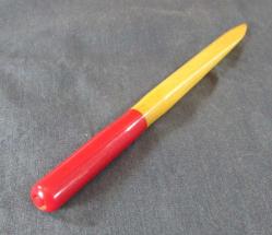 EsKi KATALİN DİVİT KALEM......