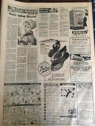 YENİ SABAH GAZETESİ 17 MAYIS 1959 YIL :22 SAYI :7257--DP Genel İdare Kurulu ile CHP Meclisi Uzun Toplantılar Yaptı ---Kadın yüzünden iki cinayet daha işlendi --2 Otobüs çarpıştı altı kişi öldü ---Yetkiner ,Gazeteci -polis ihtilafına  müdahale etti ---Pavyonun önünde bir ceset bulundu ---Dış borçların taksitleri ve tediye tarihi belli oldu --Rüşvet alan iki polis ile bir zabıta memuru dün tevkif edildiler --34 Yıldır uyumayan yaşayan adam  öldü --Zitaf gecesi enkaz altında öldüler ---Çiçek Bayramı :Siyavuşgil --İstanbul Rehberi ---Cenevre de işler çıkmaza girdi --Amerikan 6.filoda Amerikalı bir Türk askerlik yapıyor ---Akhisar da zelzele oldu ---Unesco Milli Komisyonu dün çalışmaya başladı --Fenerbahçe -Beşiktaş prestij için oynuyor --Galatasaray ,Karagümrük ü ilk devrede mağlup etti :3-2--İ.Spor Beykoz la berabere kaldı :0-0---Göztepe :2 G.Birliği :1 Demirspor :1 K.Yaka :1---Güreş Şampiyonası bugün sona eriyor ---Ordu Takımı bugün Roma ya gidiyor --Ruslar ayaklı balina yakalattı ---