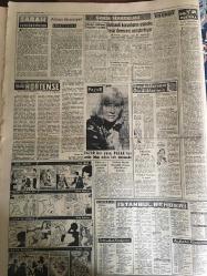 YENİ SABAH GAZETESİ 14 AĞUSTOS 1958 YIL :21 SAYI :6983---Amerika nın  yeni Orta -Doğu planı --Ağır itham :Gülek bir genç kızı iğfal etmiş ---Kağıt fiyatları arttırıldı ---Niğde Aksaray ı vilayet oluyor --İki kardeşi vuran kaatil teslim oldu ---Meclis 21 Ağustos ta toplanıyor --İstanbul gümrüğünde muameleler aksadı ---CMP ve Hür P .Başkanları DP tebliğine cevap verdi ---Altıncı  ikramiye :Siyavuşgil ---İktisadi kararların esnafa tesir derecesi araştırılıyor --İstanbul Rehberi ---Nuri Said Paşa nın karısı ve gelini Londra da sefalet içinde yaşıyor ---108 Yaşındaki Hacı Mustafa dört gün ara ile iki defa öldü --Mersin de 600 işçiye iaşe bedeli verilmedi ---Gregory Peck çevirdiği filmin propagandasını yapıyor ---Mervyn Rose  a Boykot Verildi ---Fenerbahçe ve Galatasaray dün de antrenman yaptılar ---Fenerbahçe -K.Gümrük dostluk anlaşması --Necmi : Beşiktaşlıyım ve ağlamadım diyor --K.Paşa Bülent i affetti ---Pakistan ın İstiklal Bayramı --