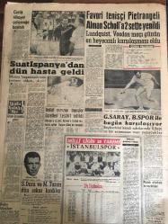 YENİ SABAH GAZETESİ 19 AĞUSTOS 1959 YIL :22 SAYI :7348--Askerlik müddeti azalıyor: Okuma yazma bilen erler 2-6  daha az askerlik yapacaklar ---Ankara da 12 köyü su bastı --Türk -Alman iktisadi temasları  dün başladı --Amerika da çok şiddetli bir zelzele --Bir mevsimde bir defa yakılan soba yapıldı ---Krutçef De Gaulle ile görüşecek ---Belediye 200 dairelik blok apartmanlar inşa edecek ---Temizliğin medenisi :Siyavuşgil ---İstanbul Rehberi --Emekli Sandığı 80 milyon liralık otel ve iş hanları inşa ettirecek ---Ege sahillerinde bir şehir doğuyor --Otomobil ithal şekli yine değişikliğe uğradı --Fener de ki feci infilake  sarhoşluk  sebep olmuş ---Curtik nihayet çalışmağa başladı --Favori tenisçi Pietrangeli Alman Scholl a 2 sette  yenildi ---Suat ispanya dan dün hasta geldi ---Galatasaray ,B.Spor ile bugün karşılaşıyor ---S.Duru ve M.Takım dün rekor kırdılar ---İhtilaf  mevzuu transfer  ücretleri tespit  edildi ---Bağından üzüm koparan  şahsı kesip öldürdü --
