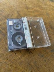 ROBER HATEMO - AŞKSIZ PRENS - KASET