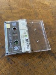 TEZCAN TEZGEL - YANIYORUM - KASET